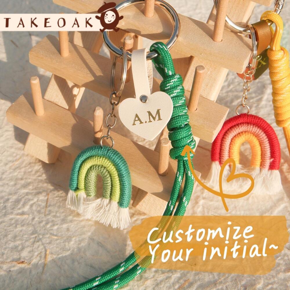 Monogram Keychain Leather - Llavero de macramé con etiqueta de