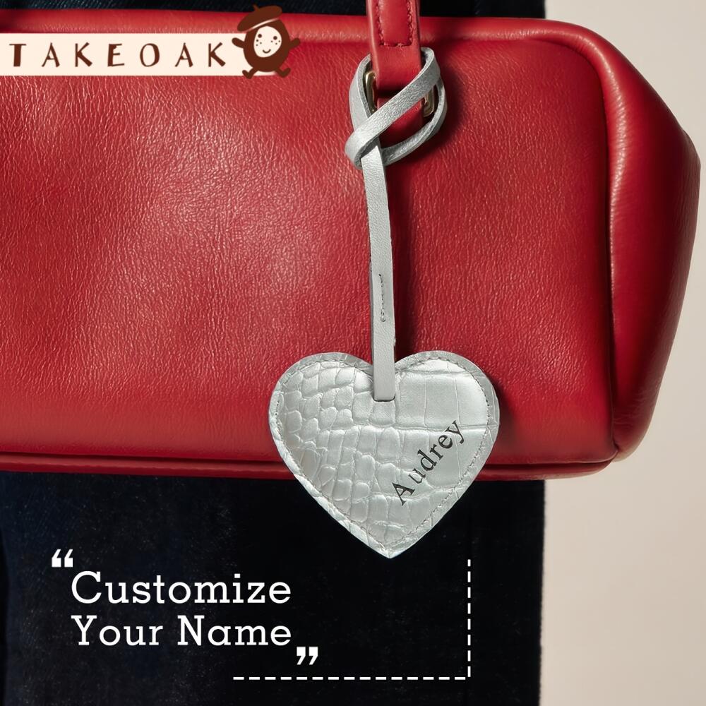 Monogram Keychain Leather - Llavero Personalizado en Forma de Corazón